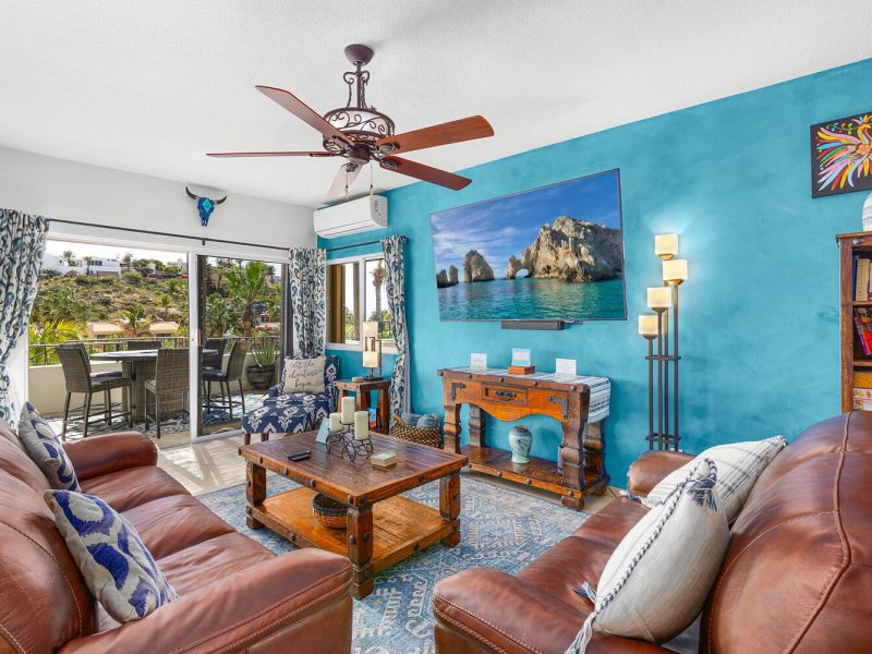 La Casa Bendecida, Blue Moon, Cabo San Lucas