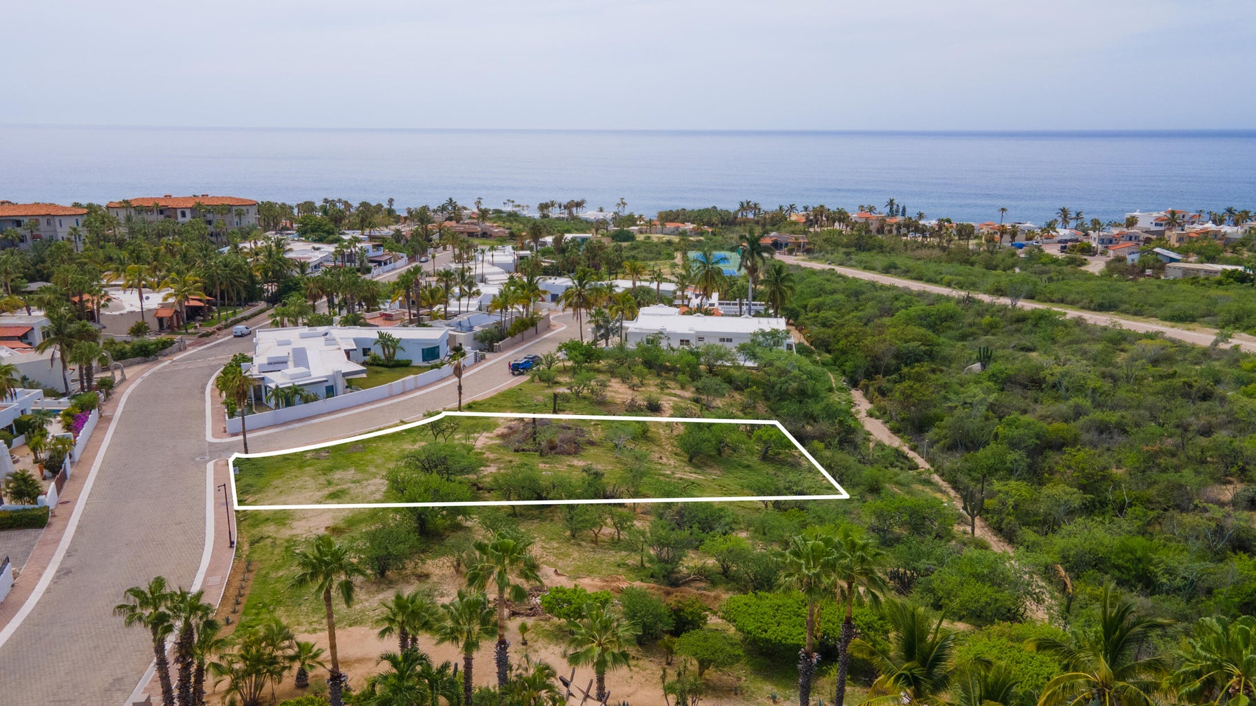 Lot in Santa Carmela, Cabo Corridor, photo 4