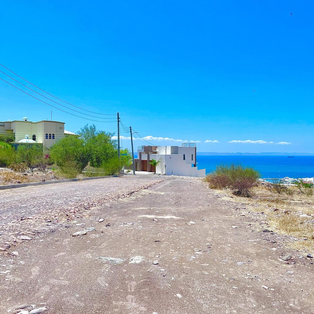 Bahia Banderas St., Lomas de Palmira, La Paz, photo 4