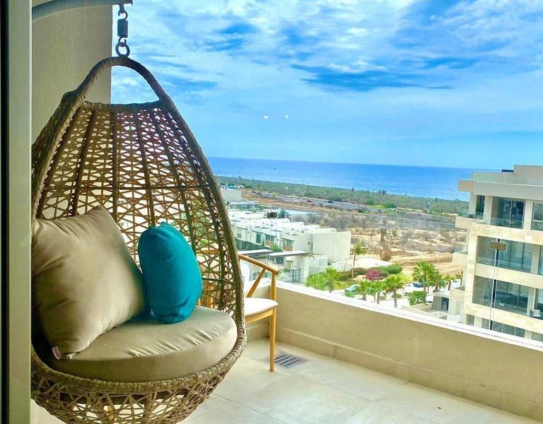 Vista Vela III 1603, Cabo Corridor