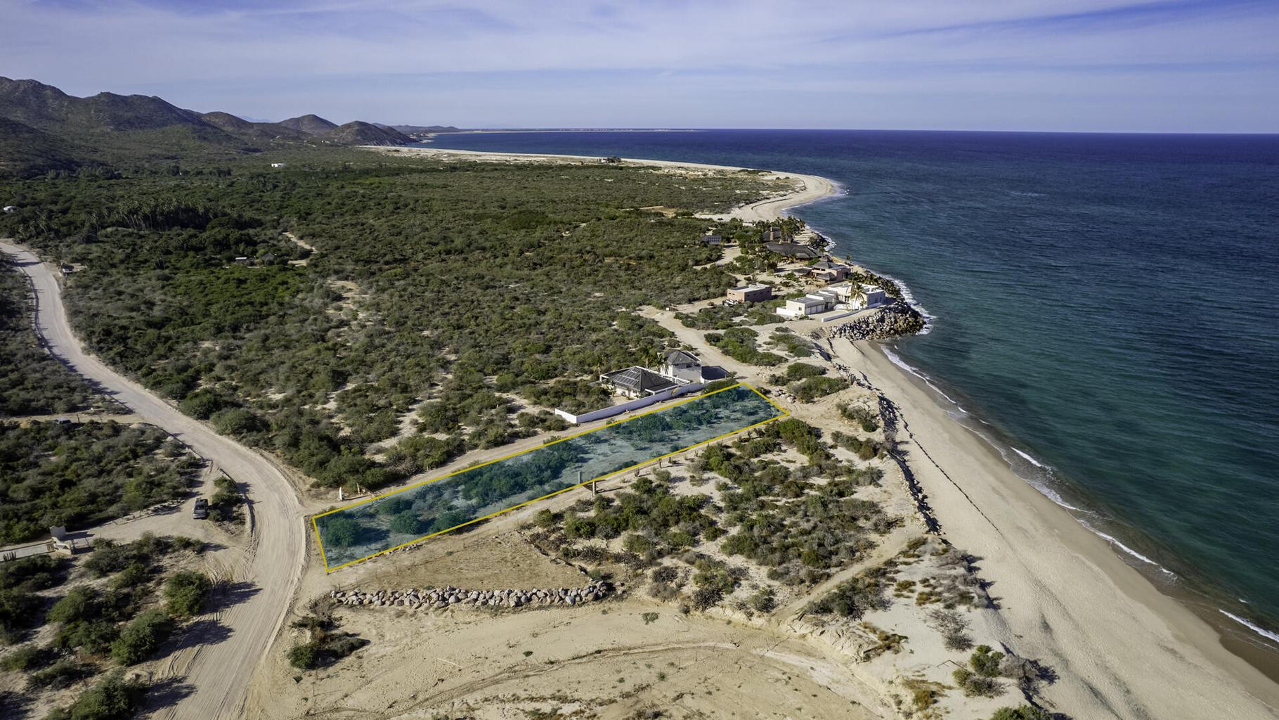Camino Cabo Este, Las Barracas, East Cape, photo 4