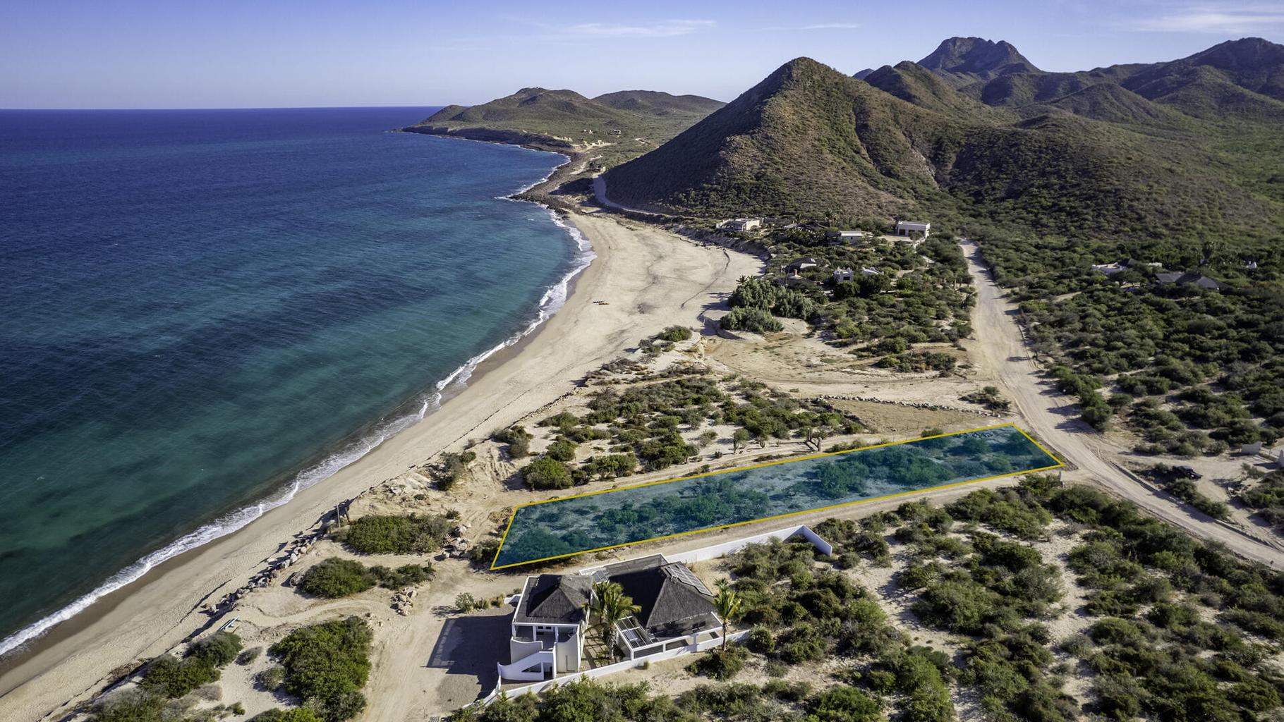 Camino Cabo Este, Las Barracas, East Cape, photo 5