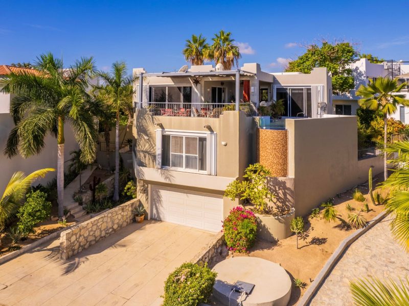 49K Santa Carmela, Casa Caniche, Cabo Corridor
