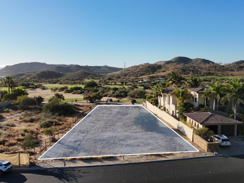 Lot in Palmilla Estates, San Jose Corridor