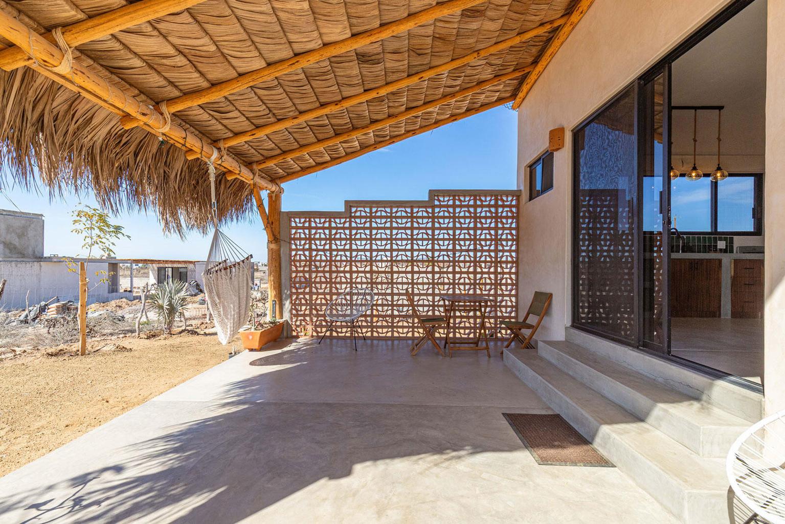 1-Bedroom House in Las Tunas, Pacific, photo 3