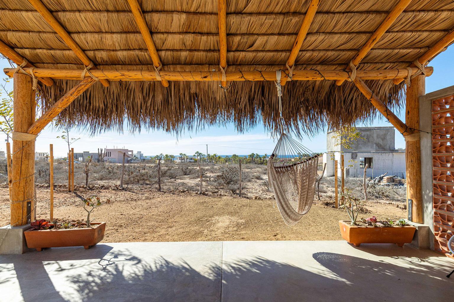 1-Bedroom House in Las Tunas, Pacific, photo 4