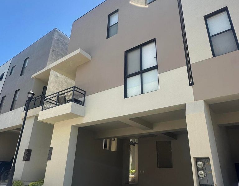 530 530, Camino del Mar, Cabo Corridor