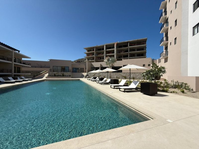 2 BED Tower G Salomon de la Cruz G-203, Tramonti Paradiso, Cabo Corridor