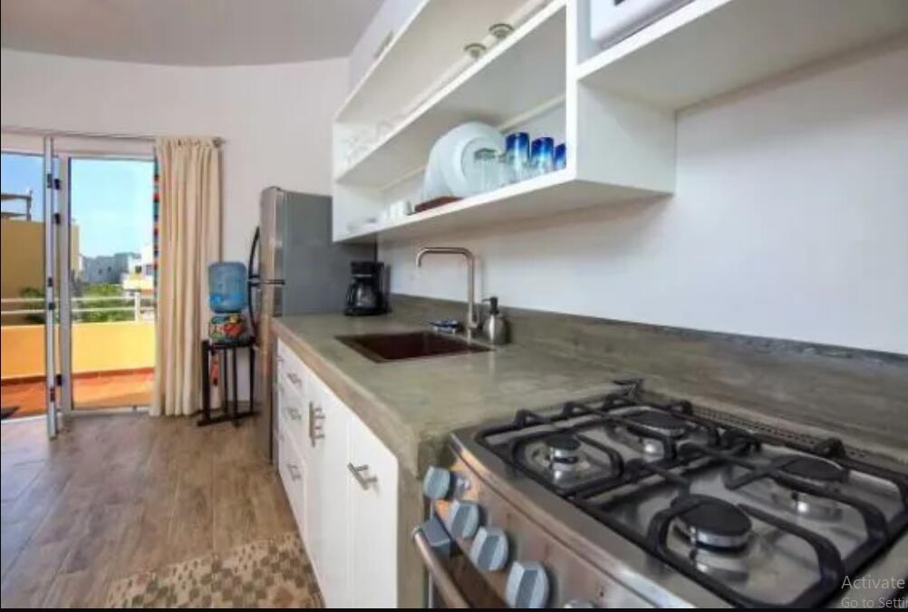 8B, Cerritos, Pacific, photo 5