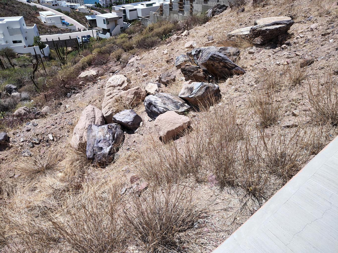 L5M6 Camino del Alabastro, Pedregal, La Paz, photo 5