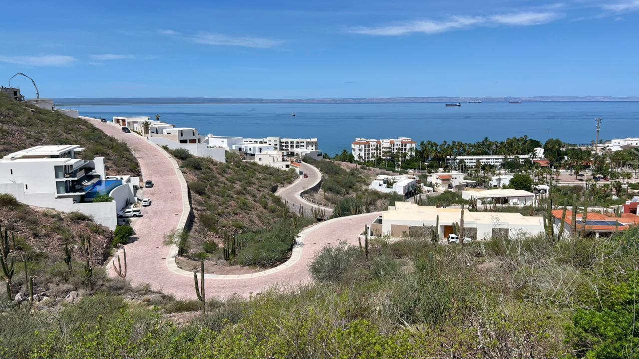 PEDREGAL DE LA PAZ, photo 2