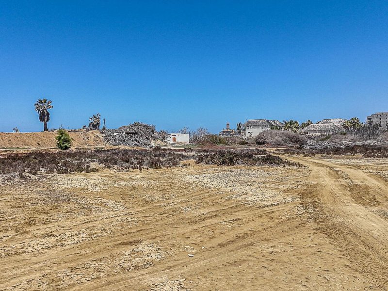 Beach Lot 7, Cerritos, Pacific