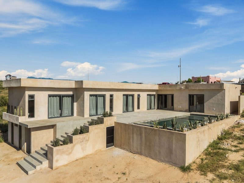 4-Bedroom House in Ahorcadita, Pacific