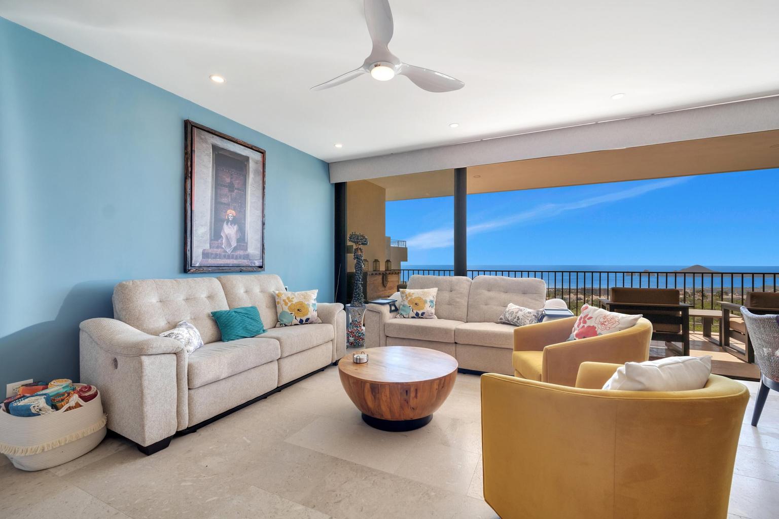 Solaria Penthouse F-402, Cabo Corridor, photo 3