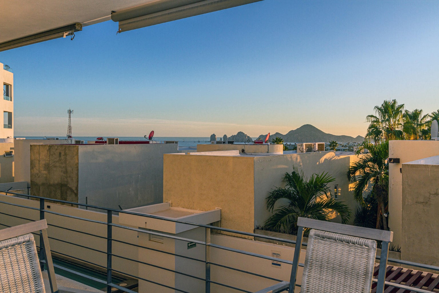 105, San Miguel, Cabo Corridor, photo 2