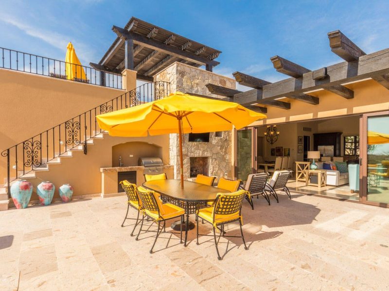 21, Las Casitas, Pacific