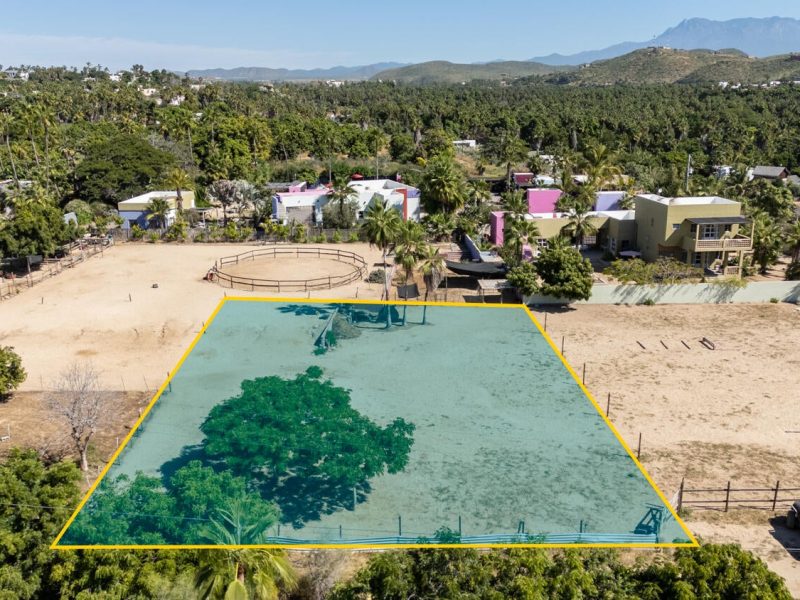 La Cachora Lot 2, Pacific