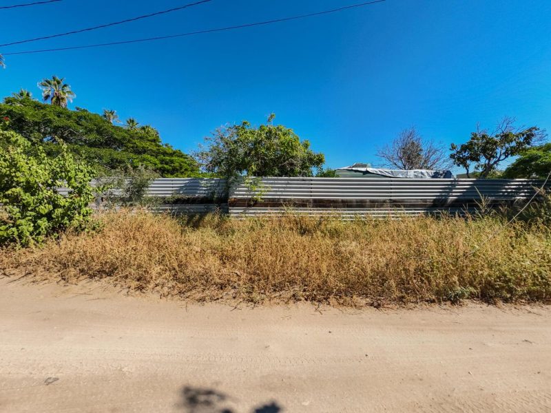 La Cachora Lot 1, Pacific