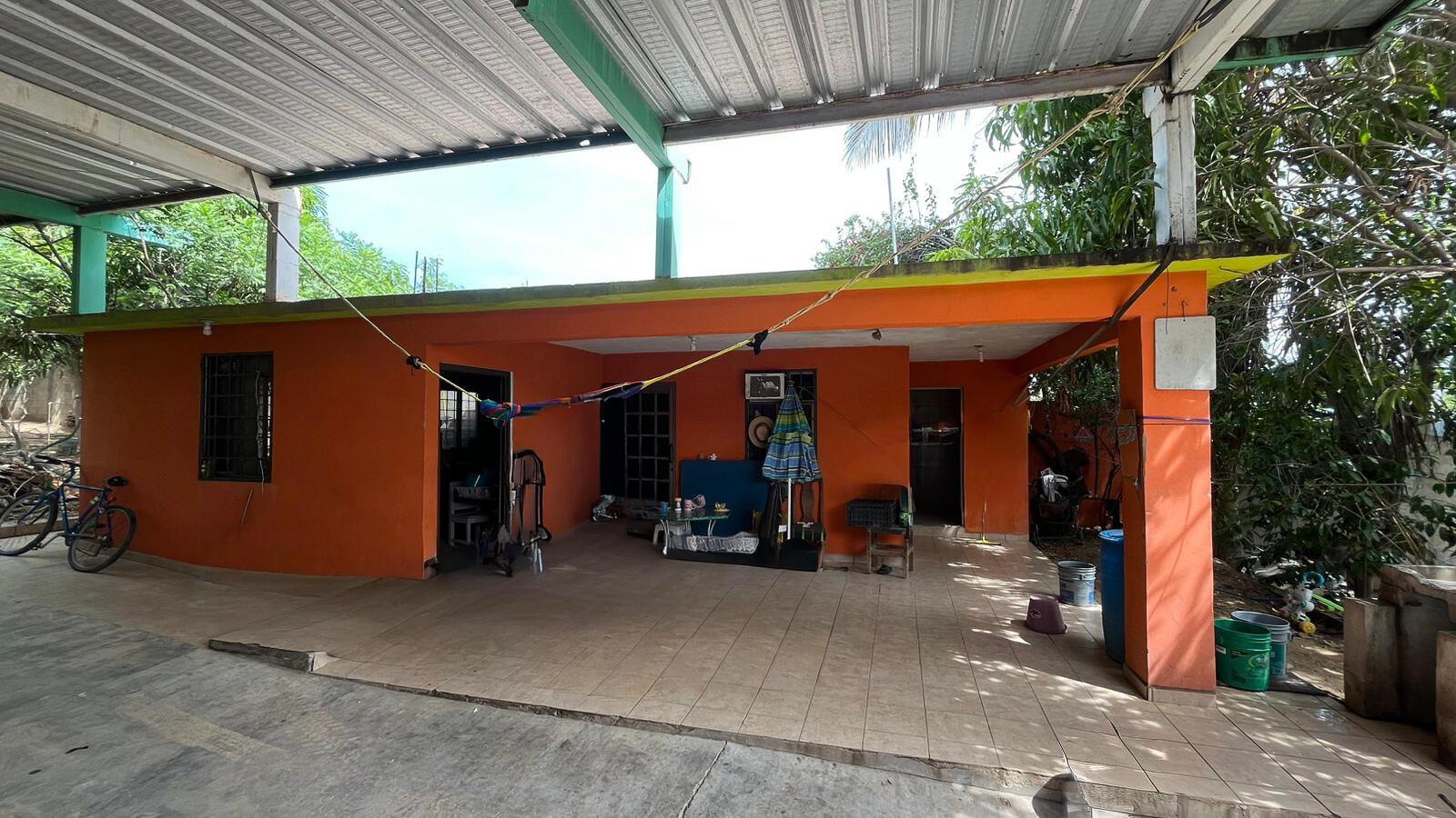 las vinoramas esquina yeneca, Las Veredas, San Jose del Cabo, photo 2