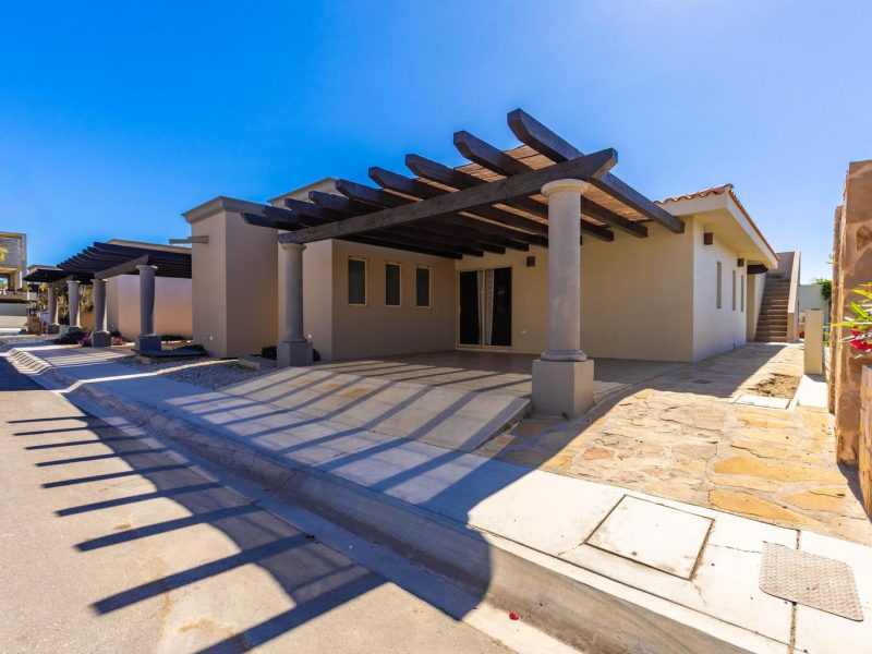 Single Level Corner Home 50, Ventanas, Cabo Corridor