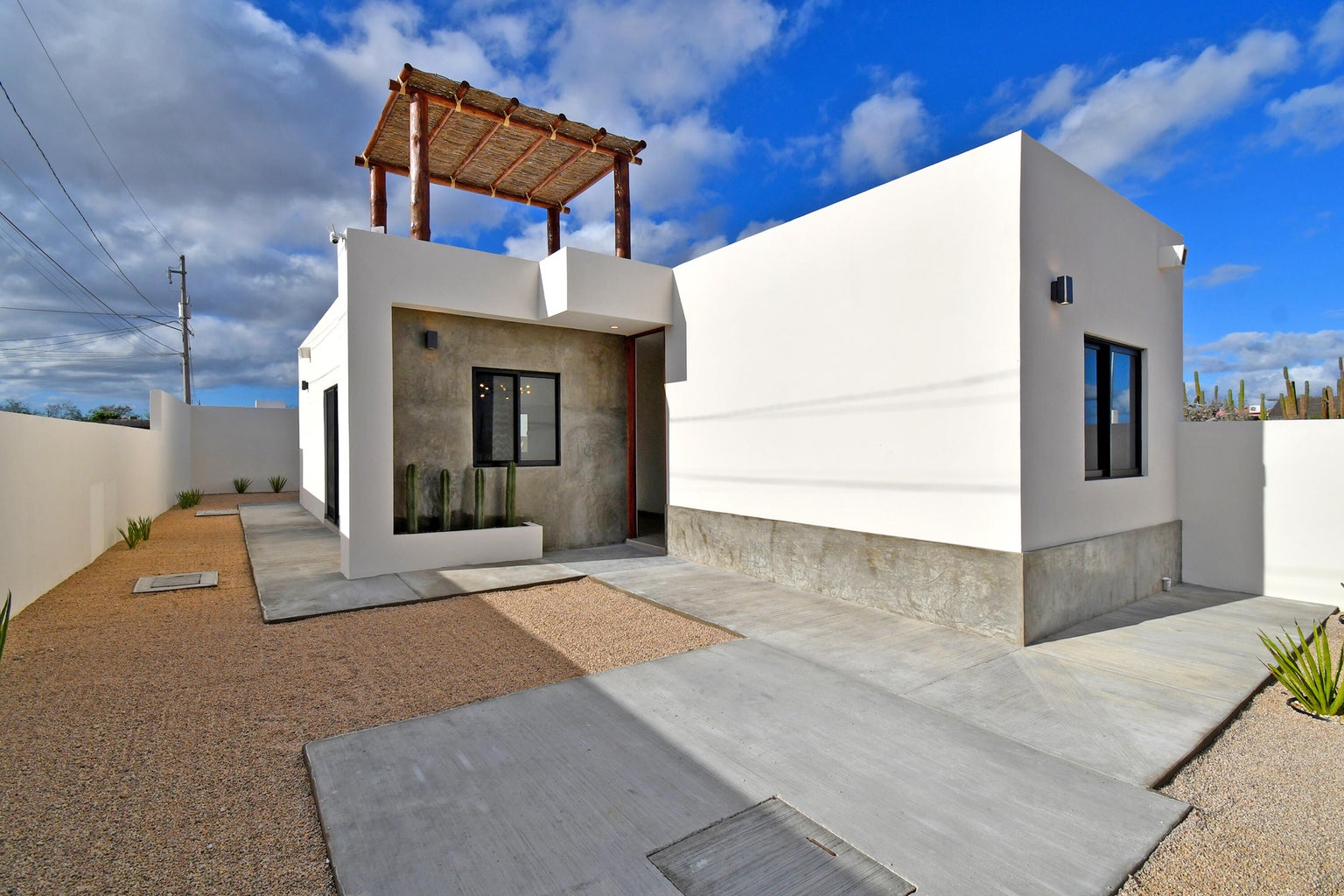 2-Bedroom House in Ampliacion Centenario, La Paz, photo 2
