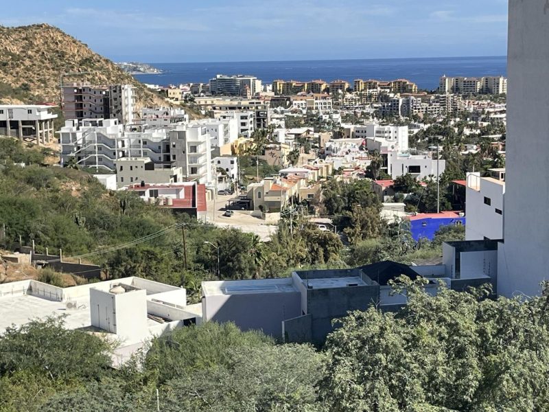Don Alberto #302, Lunaterra II, Cabo San Lucas