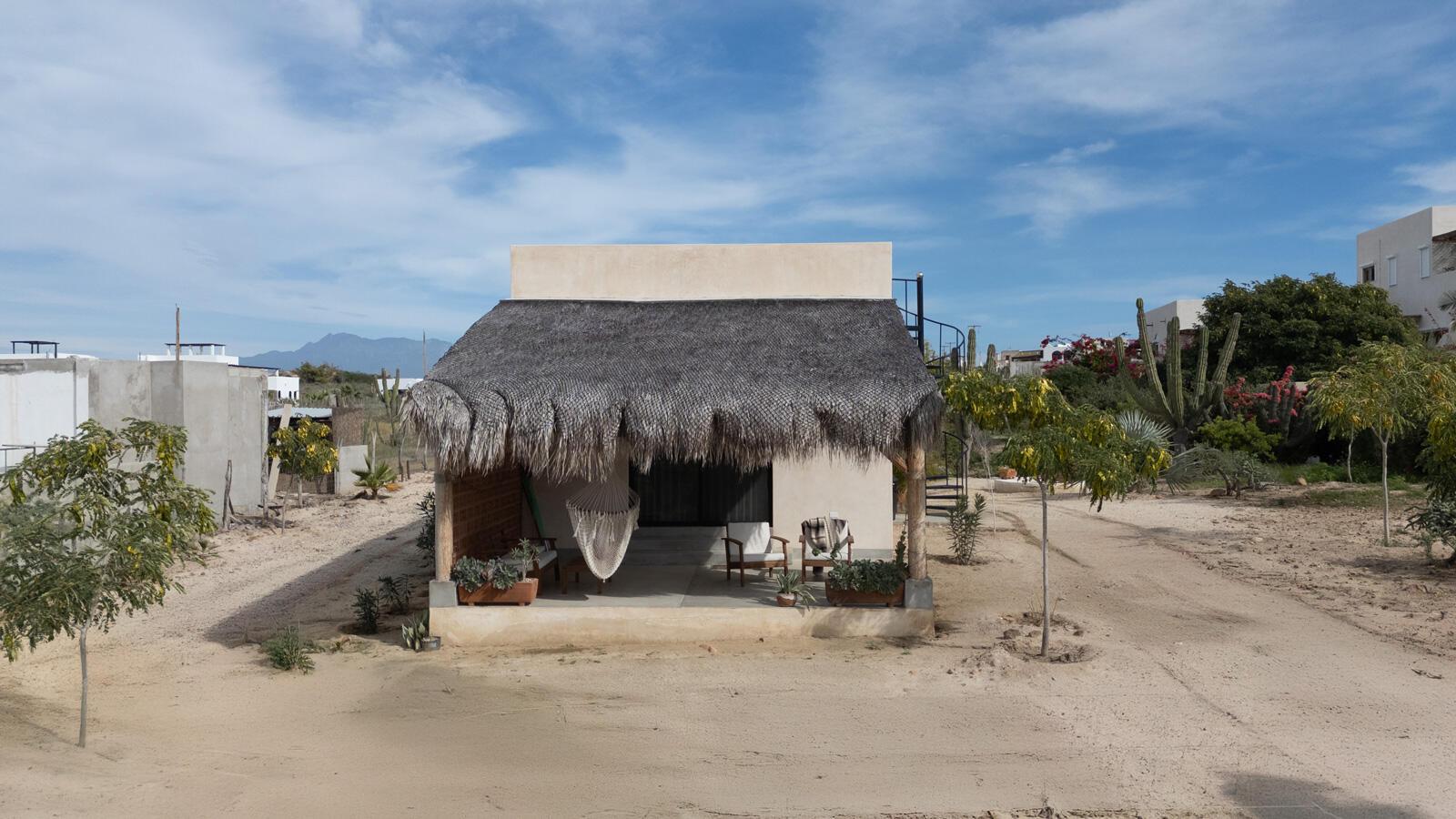 1-Bedroom House in Las Tunas, Pacific, photo 2