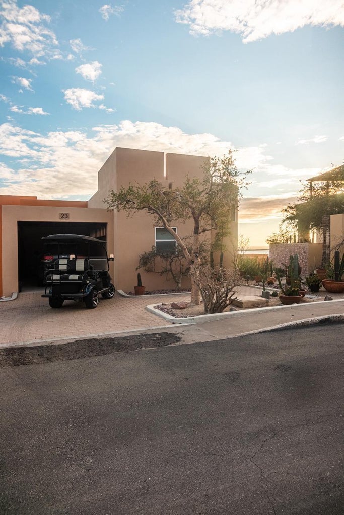 3-Bedroom House in Costa Baja Resort, La Paz, photo 2