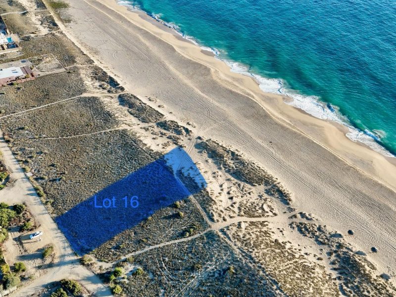 Lot in Las Tunas, La Paz