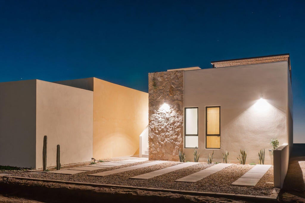 Calle Acceso, Marbella Residencial, La Paz, photo 2