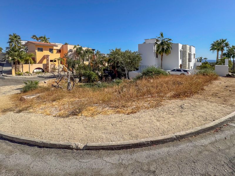 Paseo del Arco, Cabo Bello, Cabo Corridor