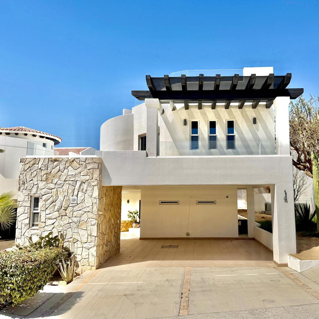 3-Bedroom House in Toscana Residences, Cabo Corridor, photo 2