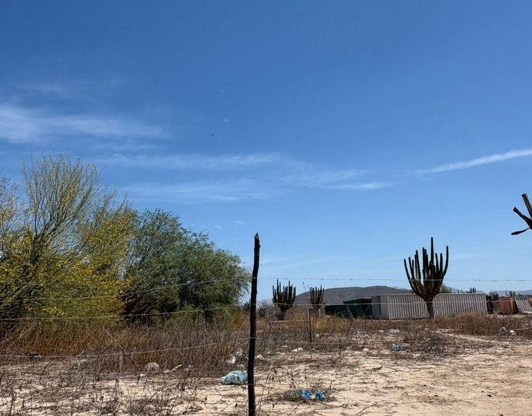 Lot in General, La Paz