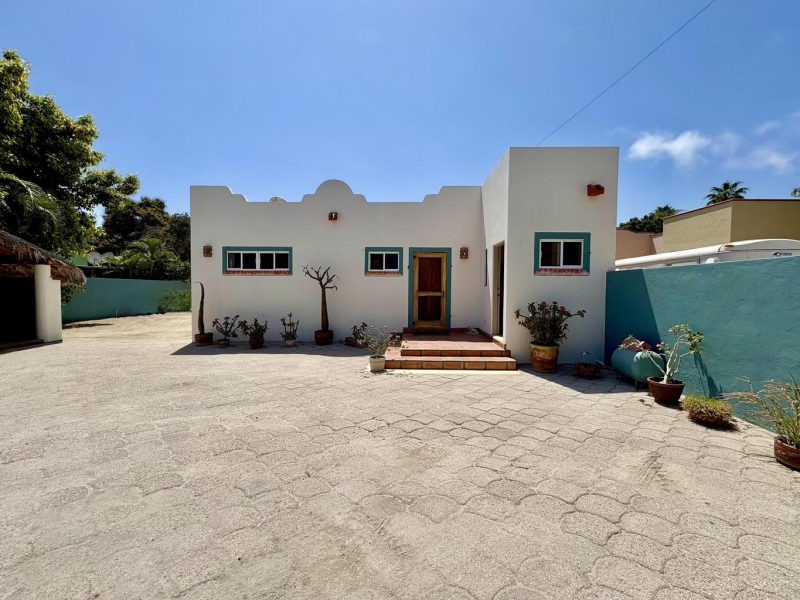Calle Don Pepe, Los Barriles, East Cape