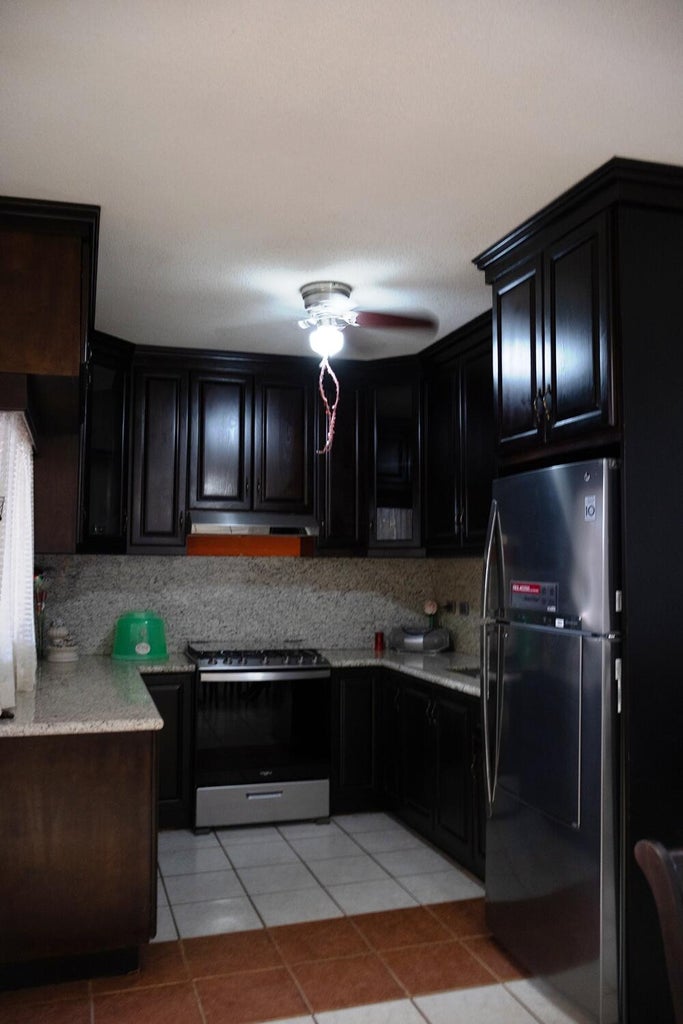 3-Bedroom House in General, La Paz, photo 4