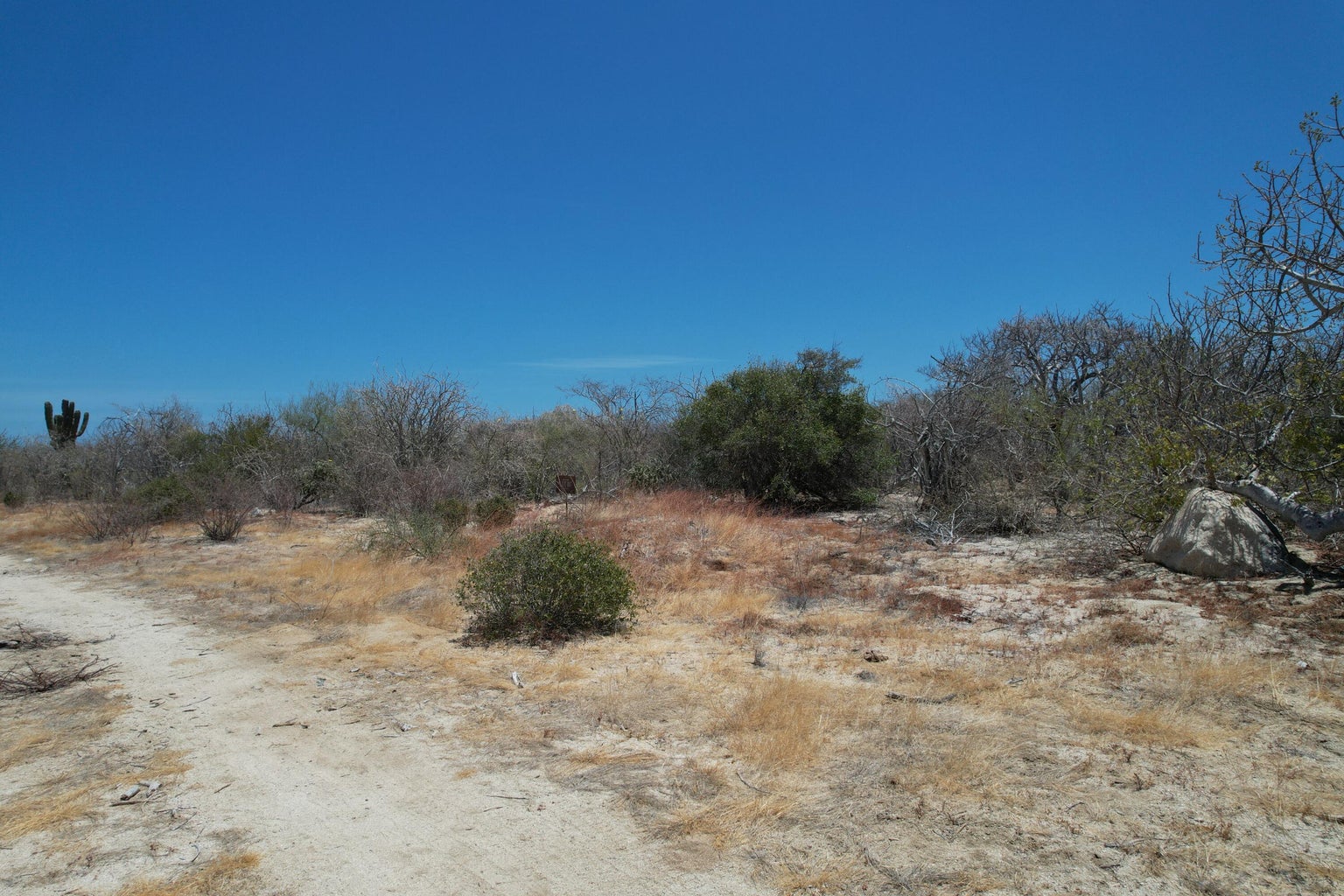 Colina de las Cueva, Colina del Sol, East Cape, photo 2