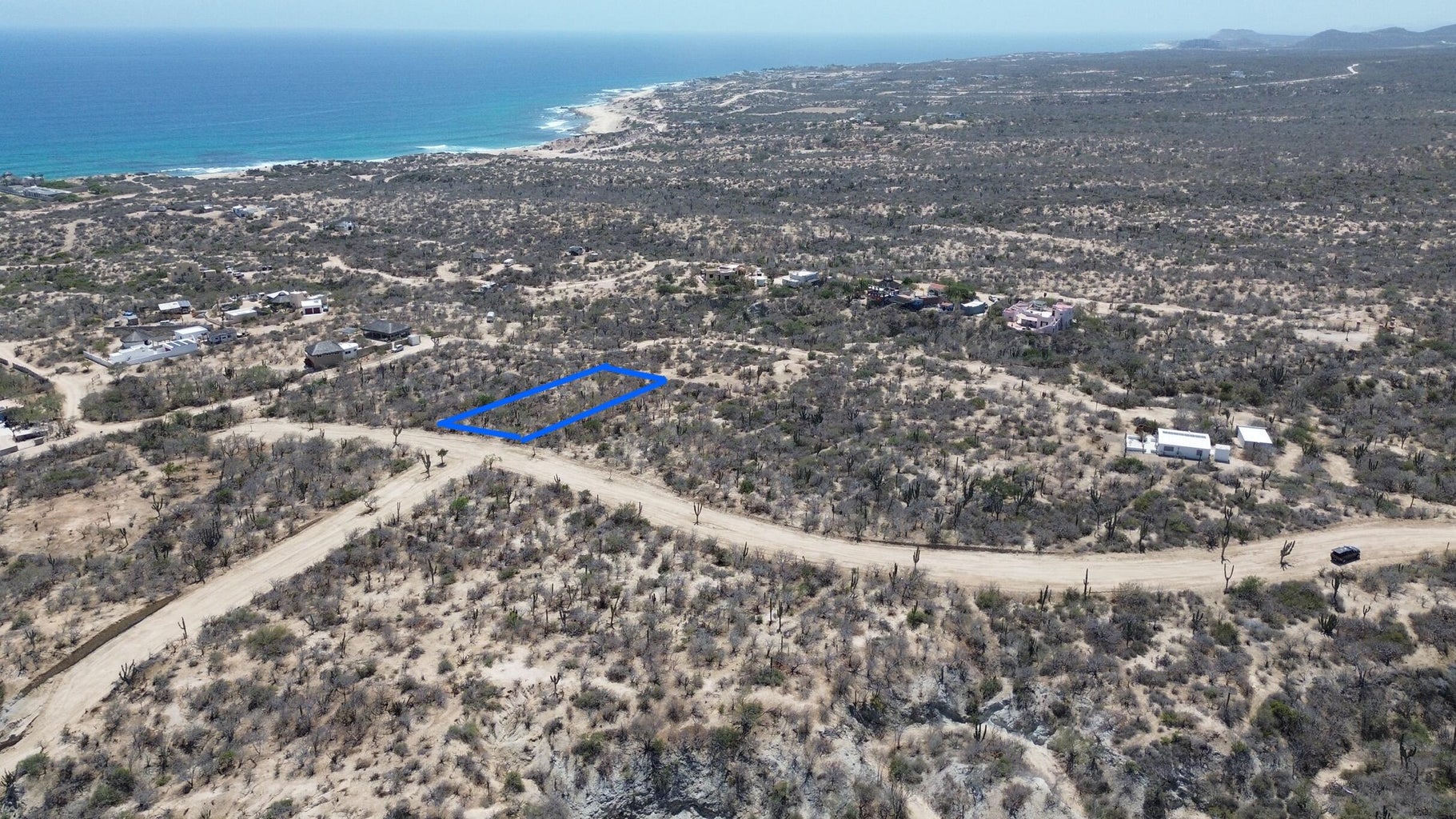 Lot in Shipwrecks, East Cape, photo 4