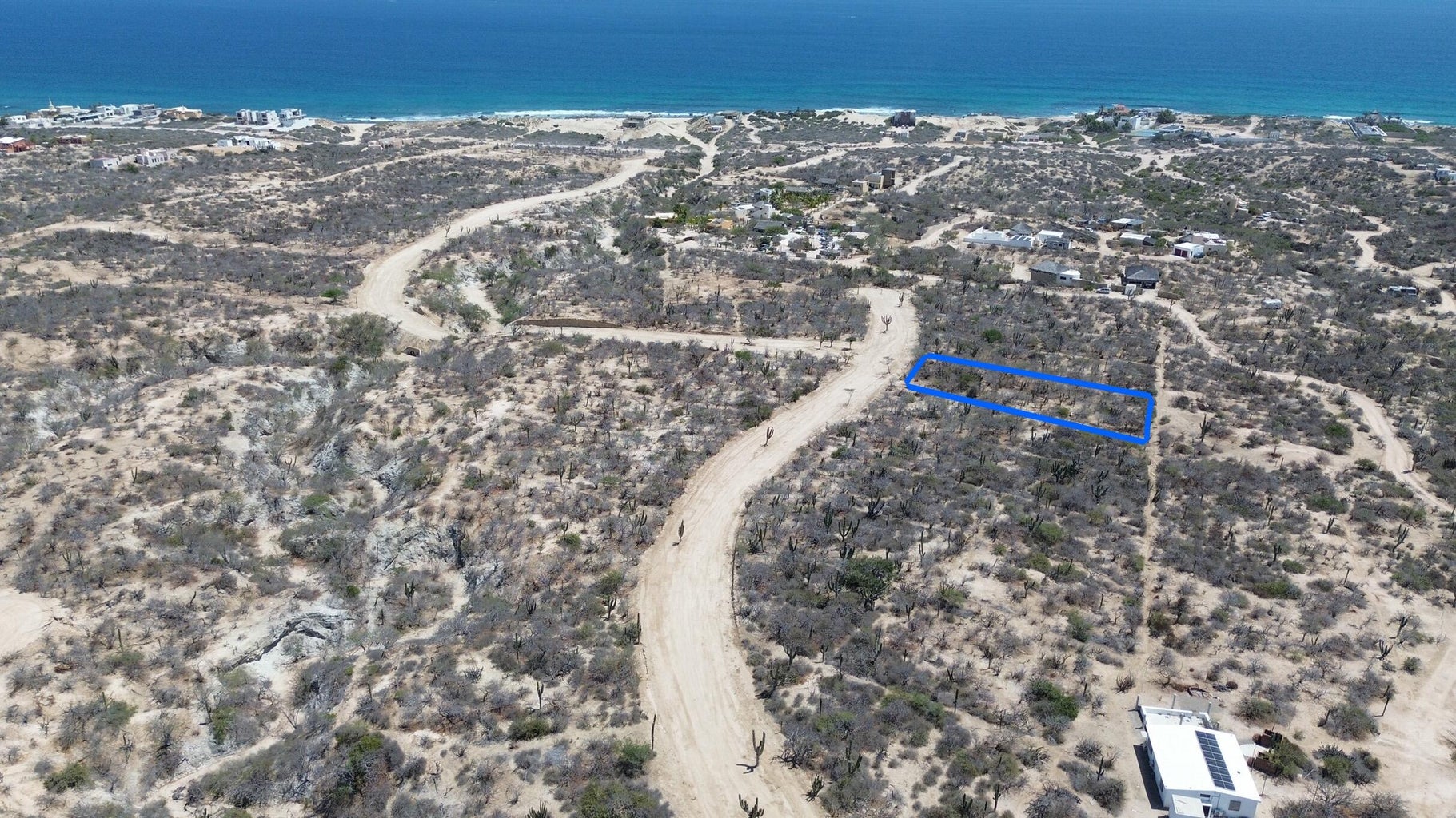 Lot in Shipwrecks, East Cape, photo 3