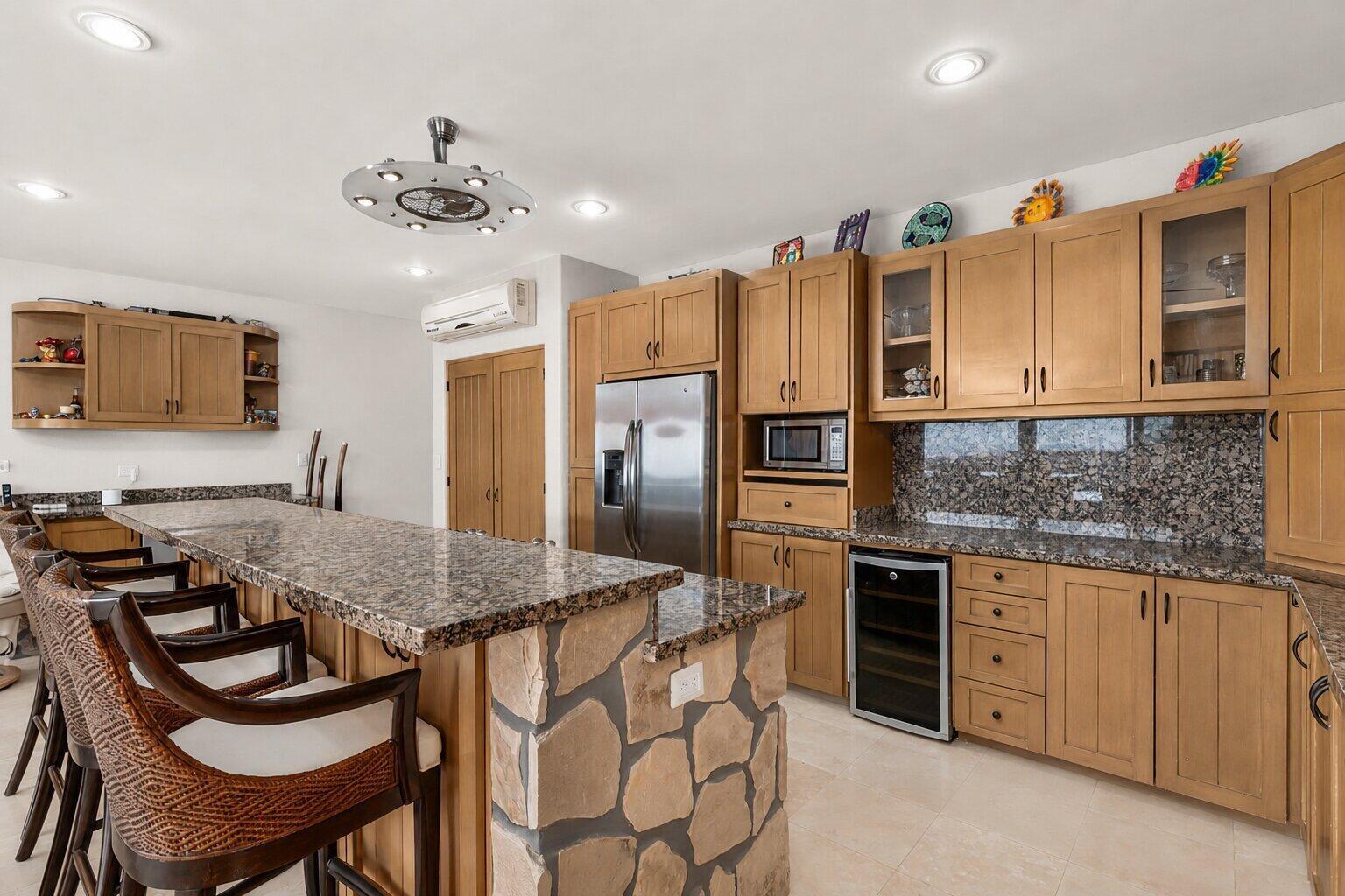 (2) Car Garage Included 231, Ventanas, Cabo Corridor, photo 3