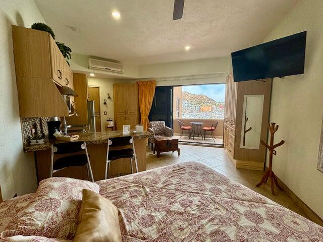 MARINA CABO PLAZA 205B, Cabo San Lucas