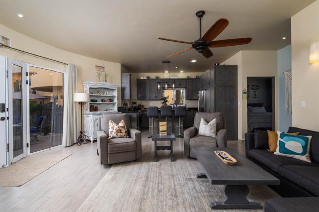 Casa Brumbelow 14 A, Cerritos Sunrise, Pacific, photo 3