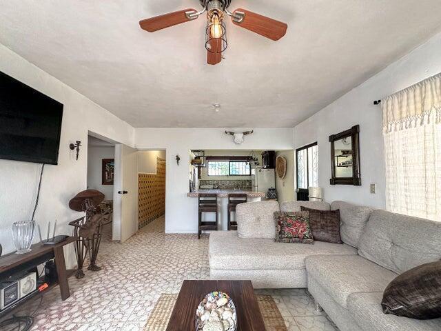 Agustin Olachea, Centro-Todos Santos, Pacific, photo 4