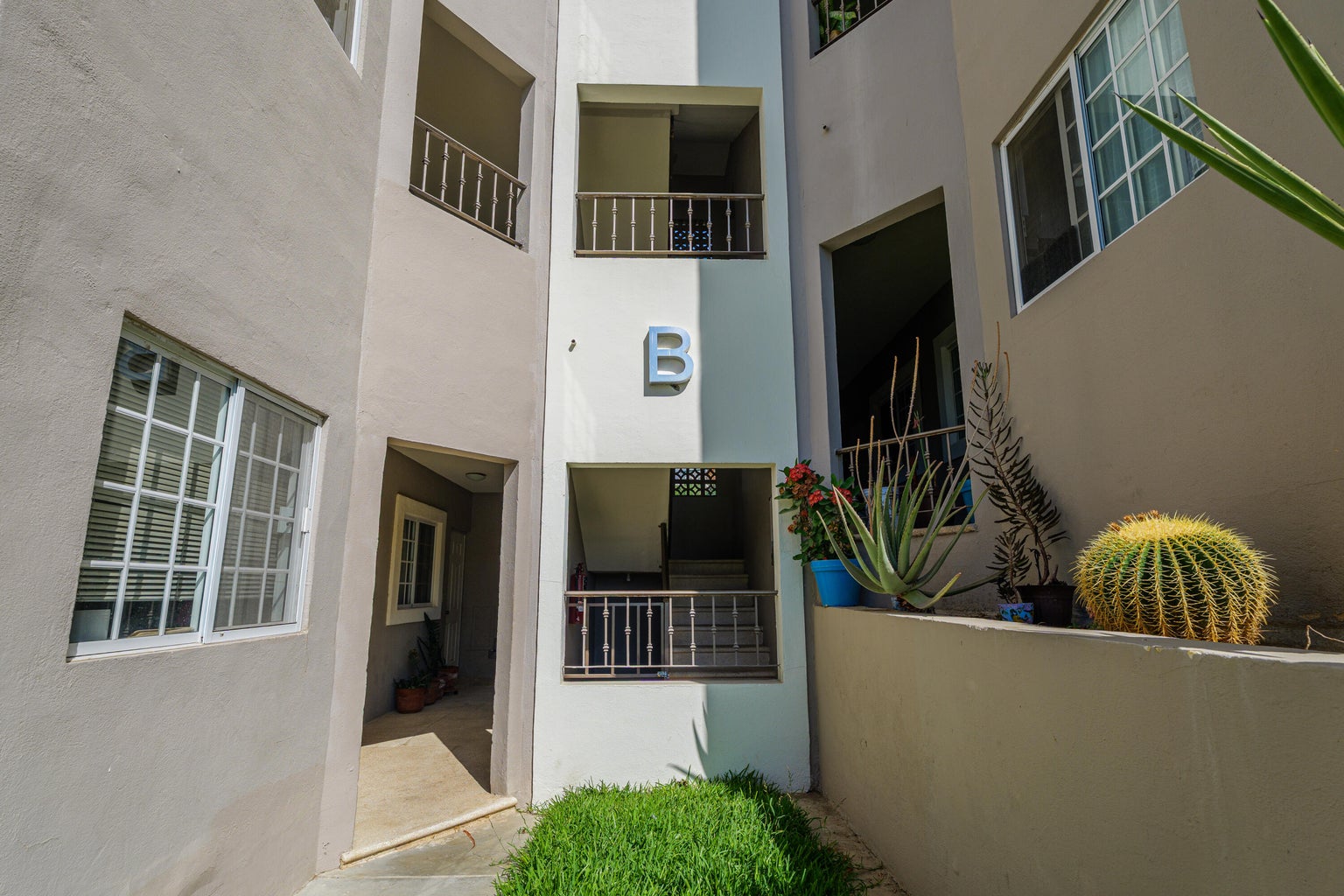 B7, Amalfi, Cabo Corridor, photo 3