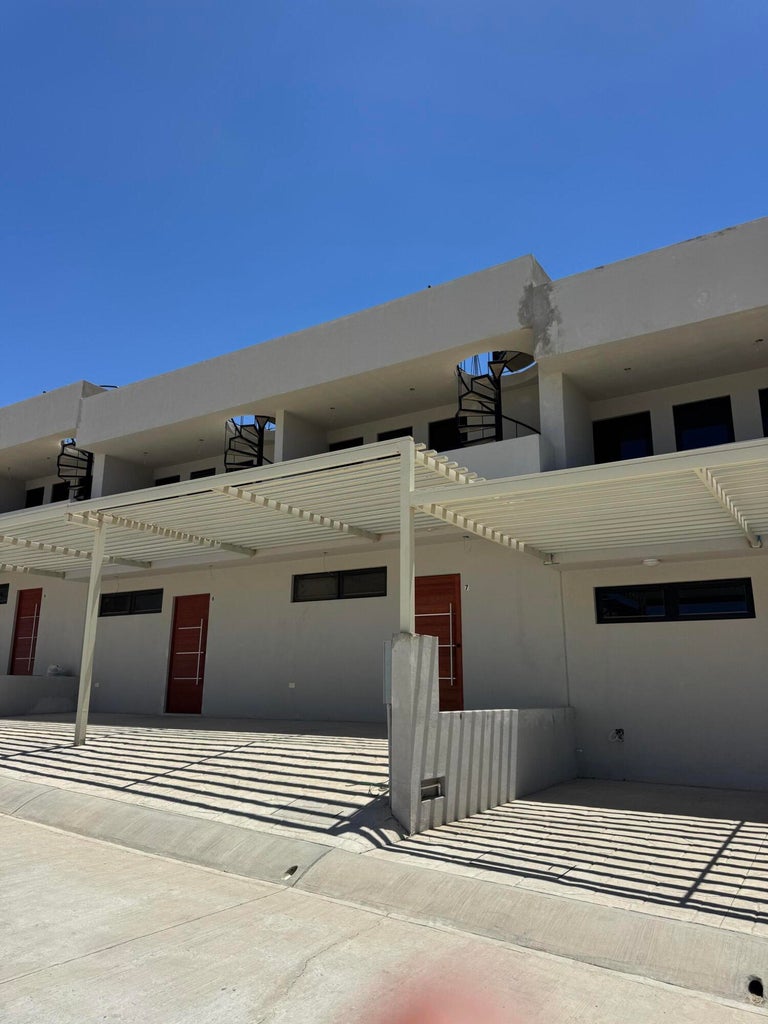 2-Bedroom House in Punta Arena, Cabo Corridor, photo 2