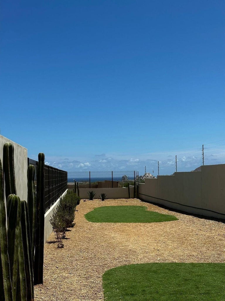 Cannes, Camino del Mar, Cabo Corridor, photo 4