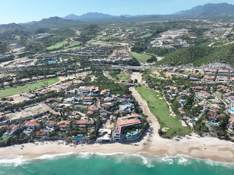 Paseo de las Ballenas, Palmilla Norte, San Jose Corridor