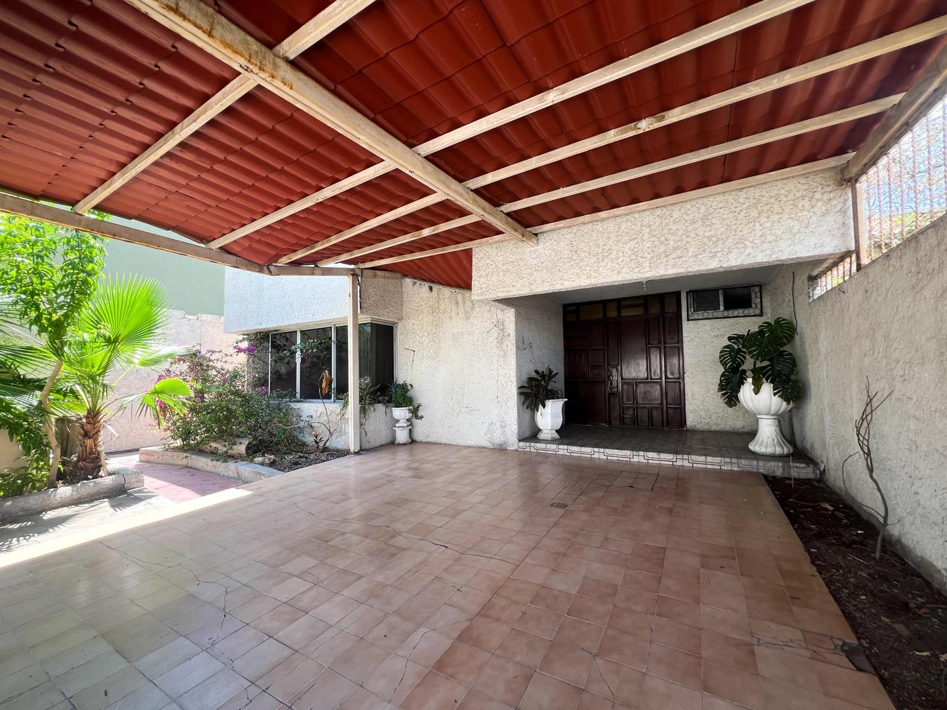 640 Calle Ignacio Altamirano, Esterito, La Paz, photo 2