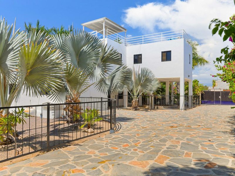 2-Bedroom House in Pescadero, Pacific
