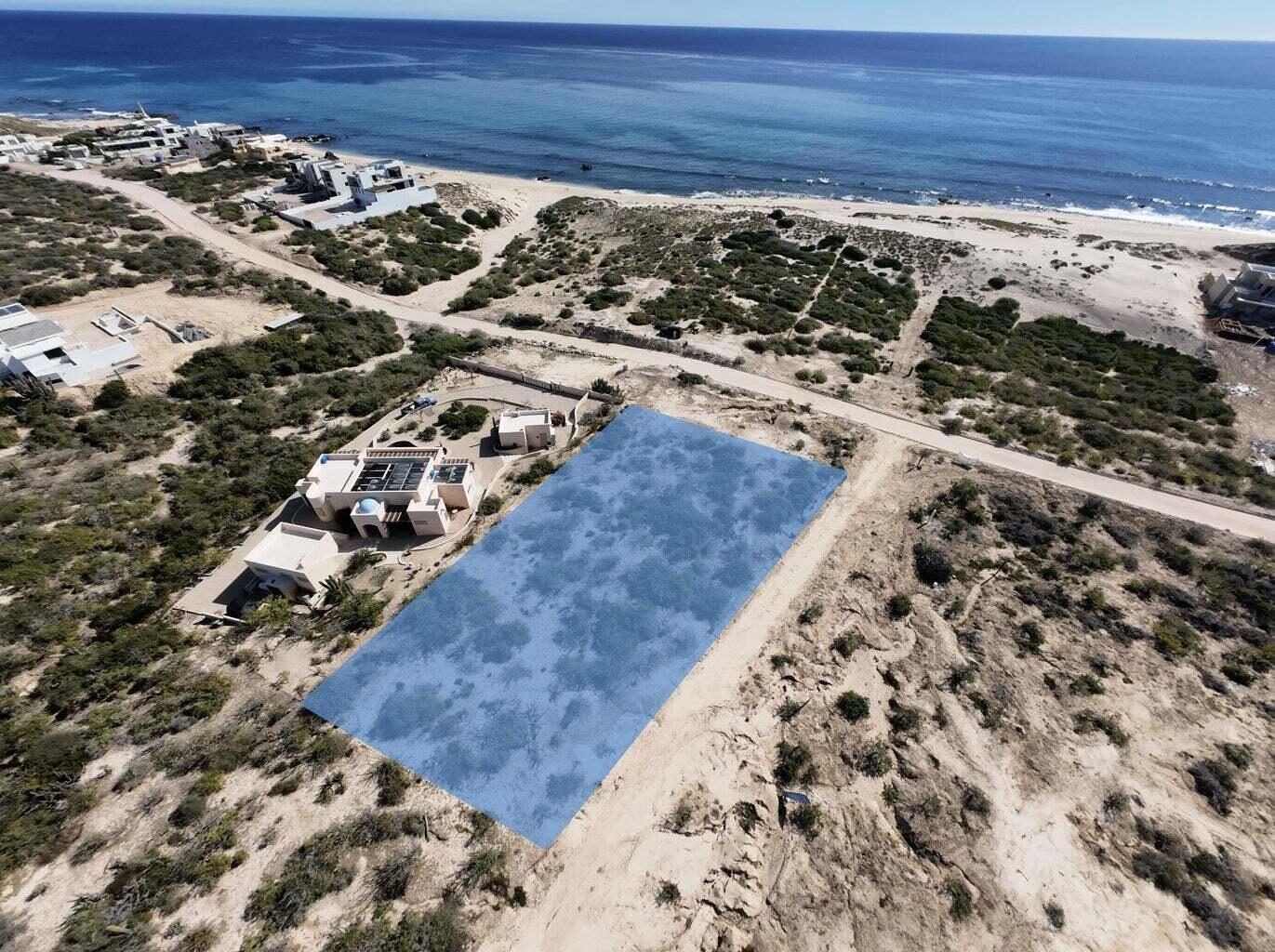 Lot in Shipwrecks, East Cape, photo 5