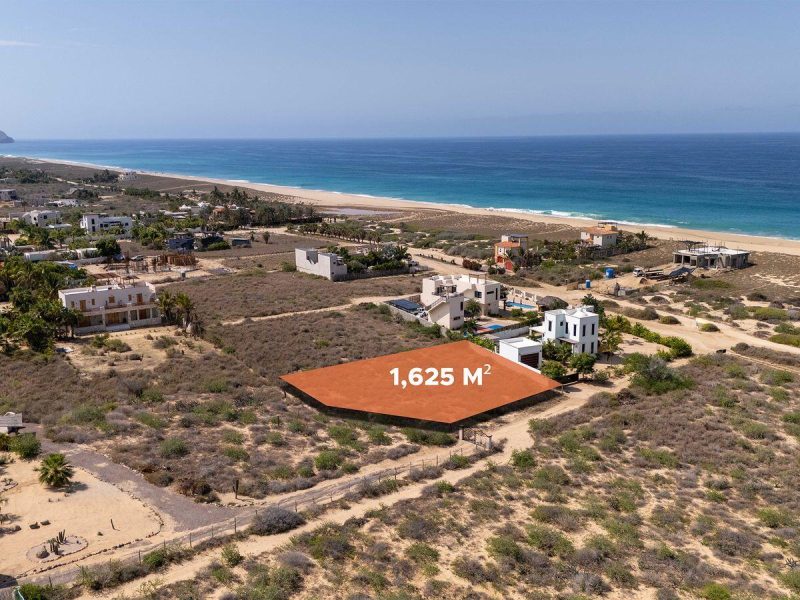 Lot in Las Tunas, Pacific